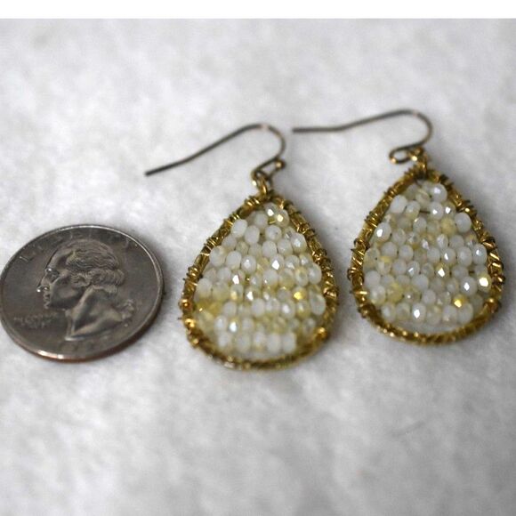 Crystal Beaded Gold Tone Wire Wrap Teardrop Fish HookDangle Drop Earrings - Picture 1 of 3